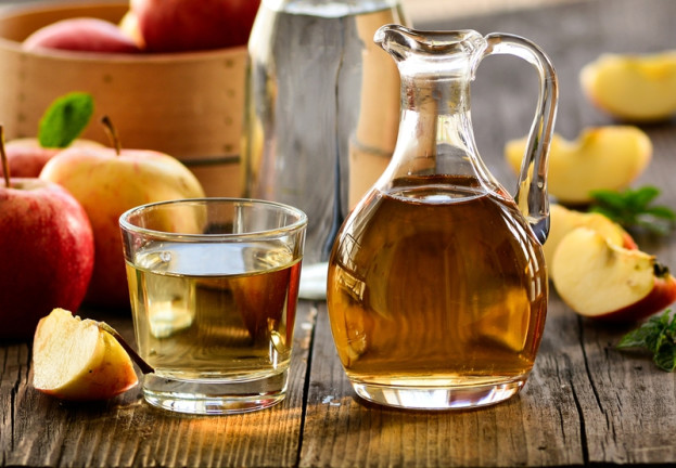 Macetes com Vinagre na cozinha